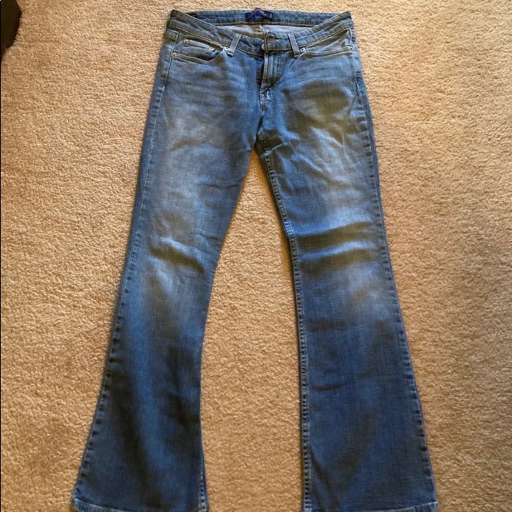 Levi’s 518 Jeans